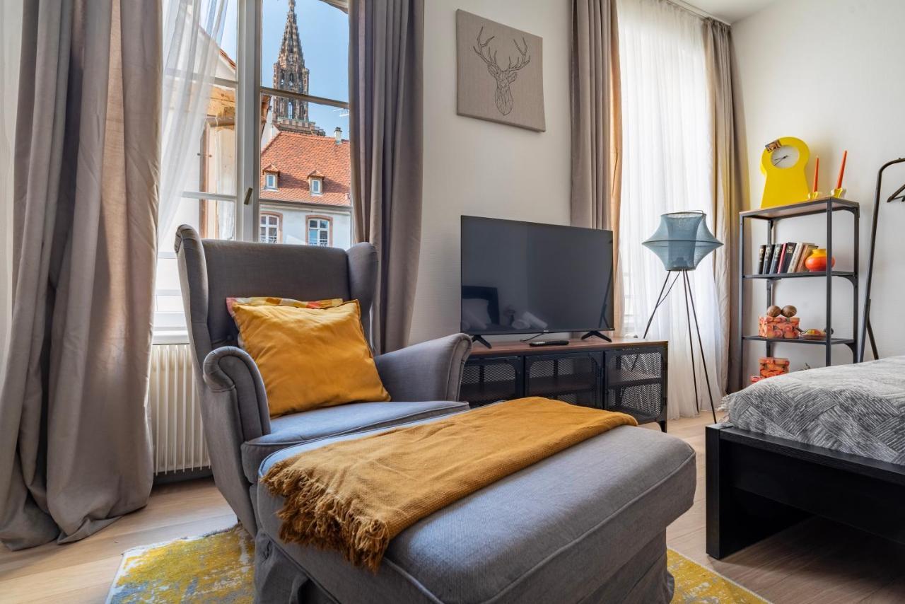 Chez Francoise - Hyper-Centre, Vue Cathedrale Appartement Straatsburg Buitenkant foto